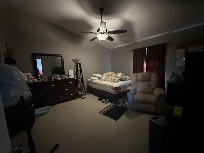 Photo - 2 bedroom 2 bath home west side springfield 1650.00