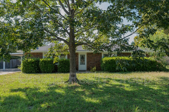 Photo - 5781 Hickory Dr