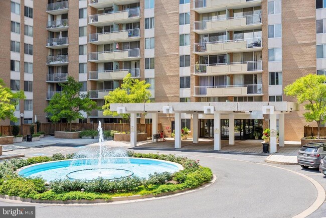 Photo - 3001 Veazey Terrace NW Unidad 710