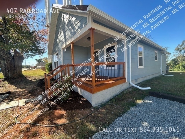 Photo - 407 Railroad Ave