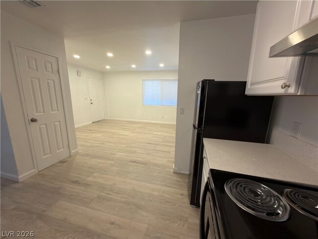 Photo - 5108 Greene Ln