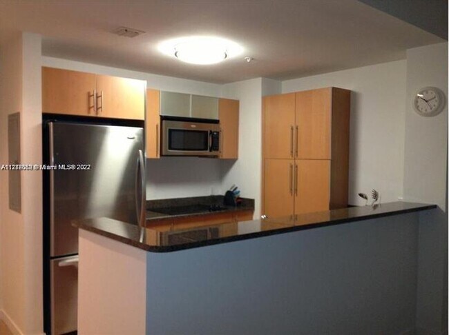 Photo - 300 S BISCAYNE Blvd Condo Unit T-1707