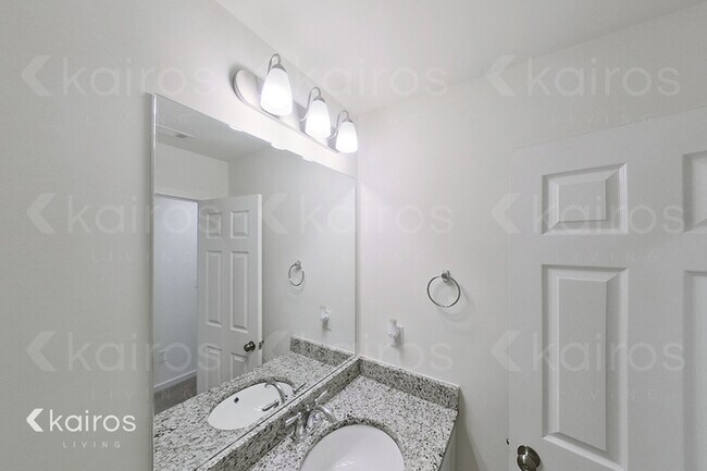 Photo - 145 Dudley Wy