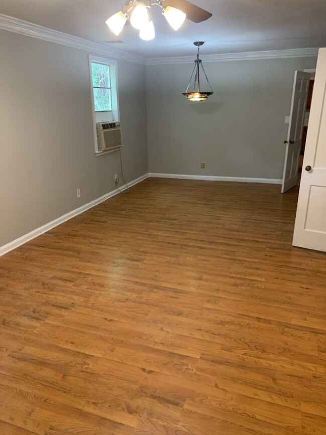 Photo - 2041 Mona Lisa Dr
