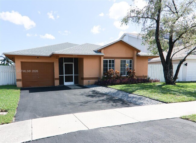 Building Photo - 9620 SW 9th Ct