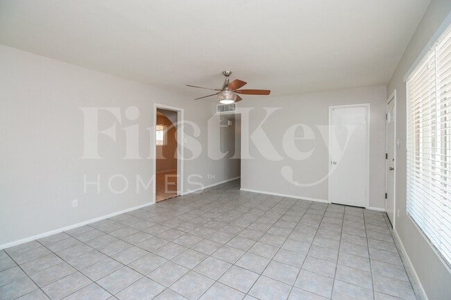 Photo - 5719 N 23rd Ave