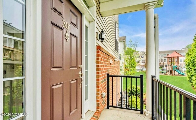 Photo - 301 Princeton Court