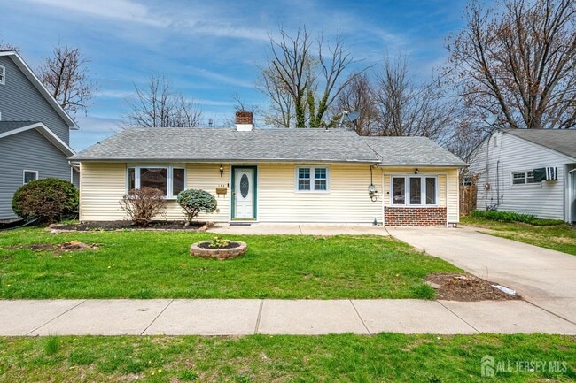 Photo - 174 Winthrop Rd Casa