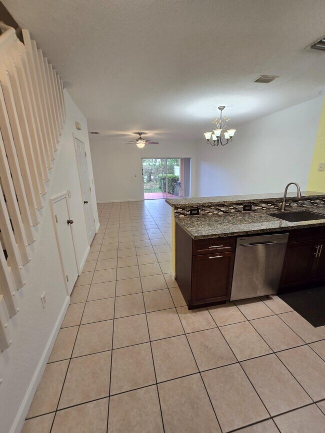 Photo - 6606 Catalina Ln