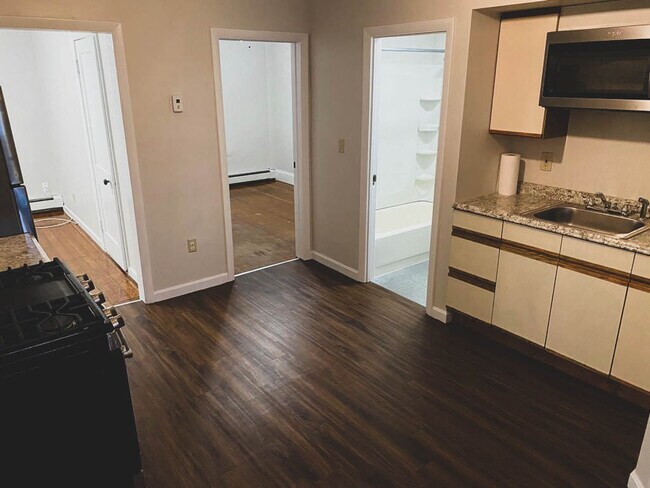 Cocina 2a - 33 Tingley St Apartamentos Unidad 2R