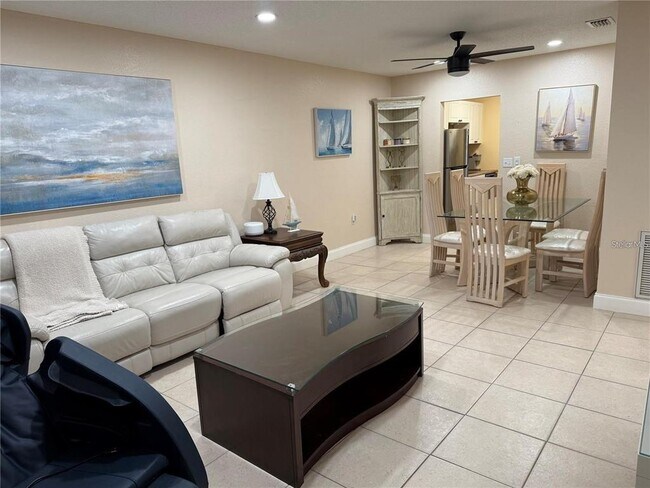 Photo - 10038 62nd Ter Unit 17