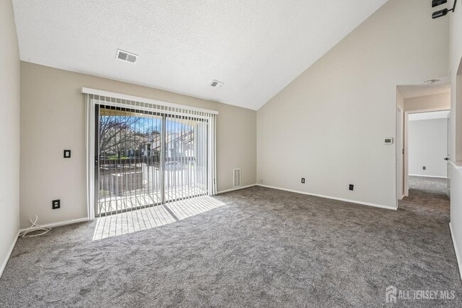 Photo - 3015 Lighthouse Ln