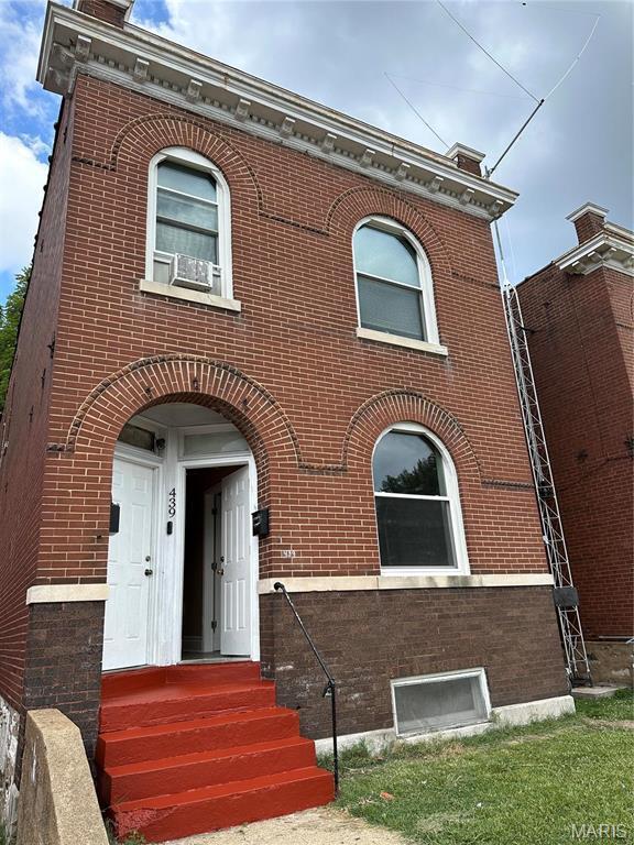Photo - 439 Fassen St Unit 2nd Floor