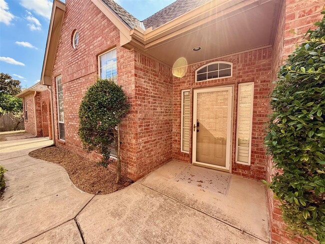 Photo - 3816 Tudor Cir