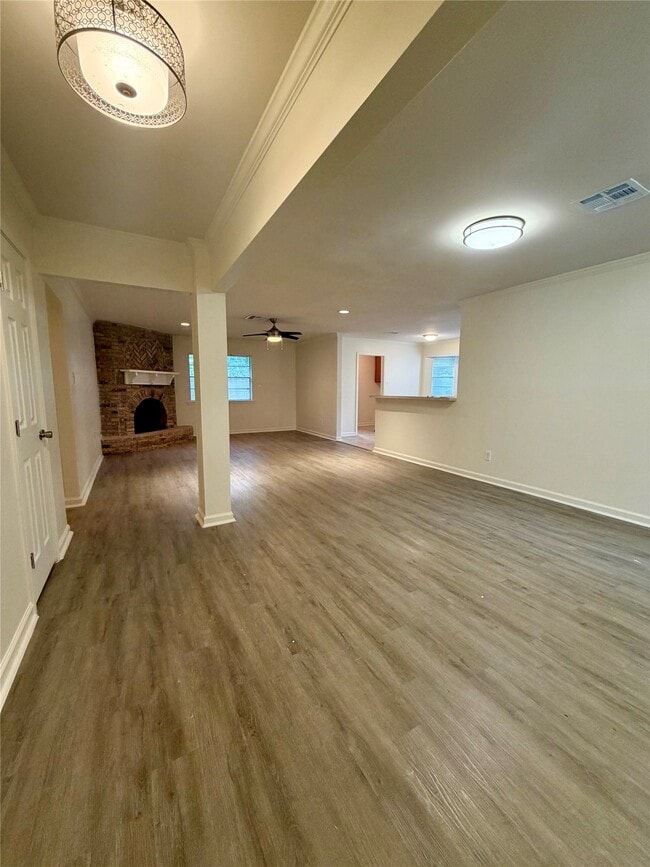 Photo - 5422 Winding Way Dr