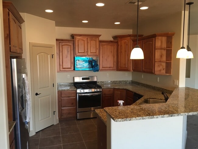 Photo - 2688 W 310 N