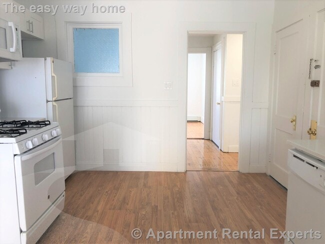 Photo - 56 Portsmouth St Unit #3