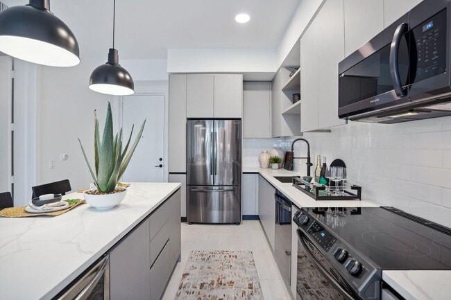 2BR,2BA - B2