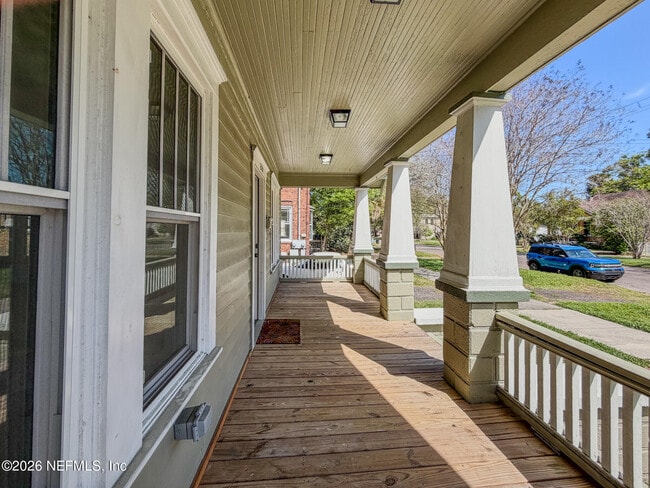 Photo - 2589 Post St