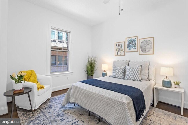 1401 Columbia Rd NW Unit 310