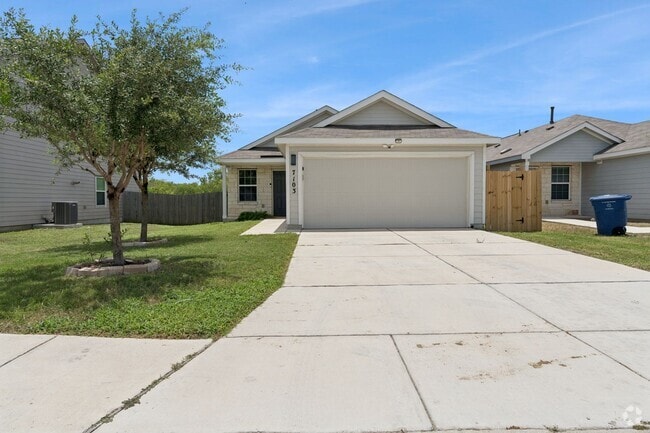 Building Photo - 7103 Cozy Run Rental