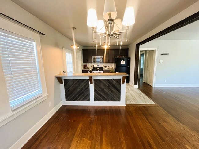 Photo - 2748 NW 22nd St