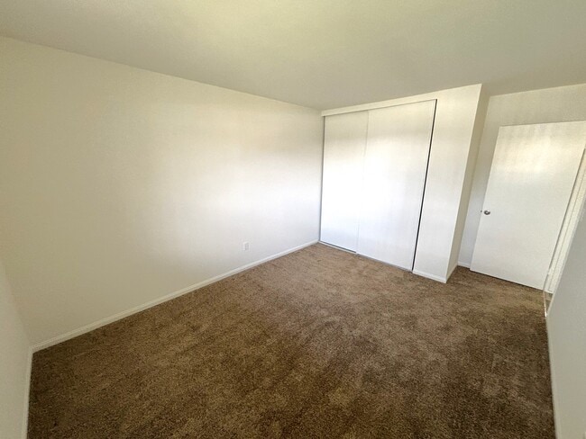 2BR 2BA
