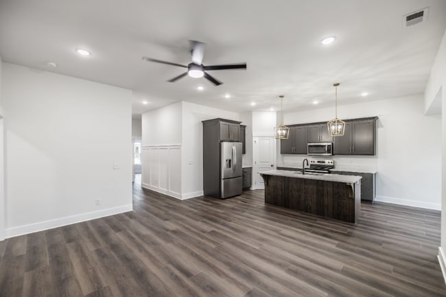 Photo - 2157 Rylee Wy