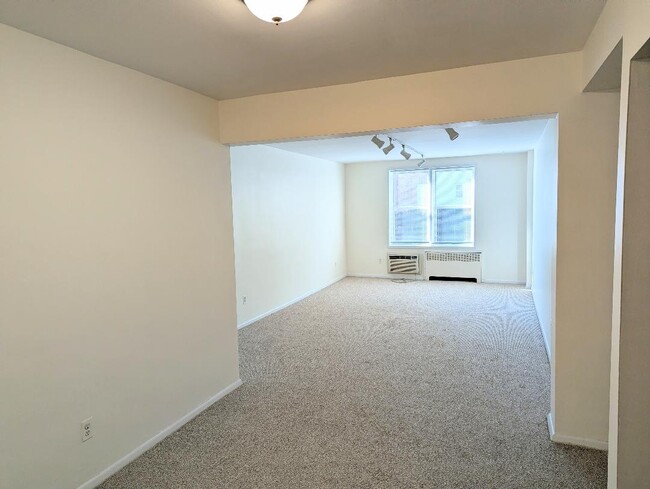 Building Photo - 46 Prospect Ave Unit 46 Prospect St. 2J