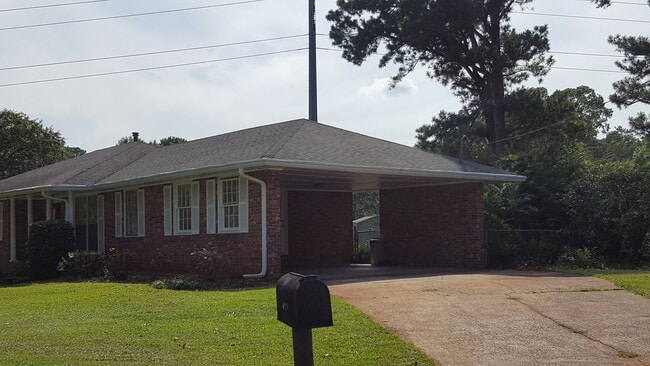 Building Photo - 6457 Peacock Blvd Rental