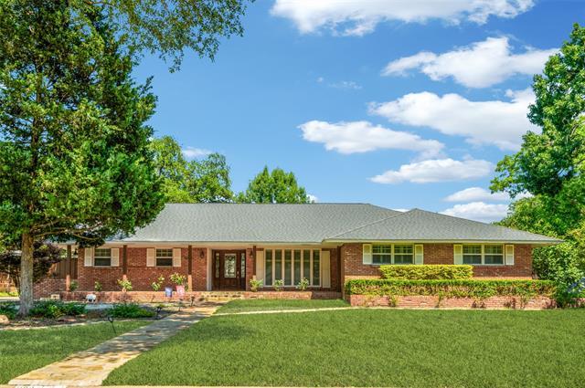 Building Photo - 11224 Pinocchio Dr