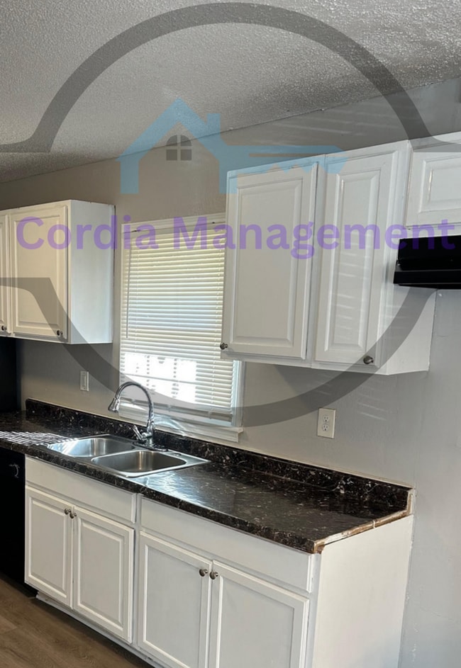 Photo - Adorable 3BR with Front Porch and Back Dec...