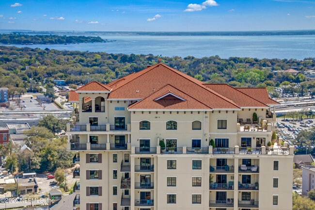 Building Photo - 1478 Riverplace Blvd Unit 1708