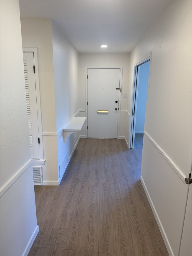 Photo - 6001 Wonder Dr