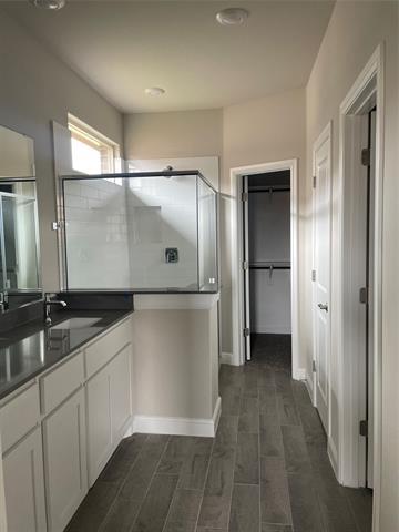 Photo - 1149 Croxley Wy