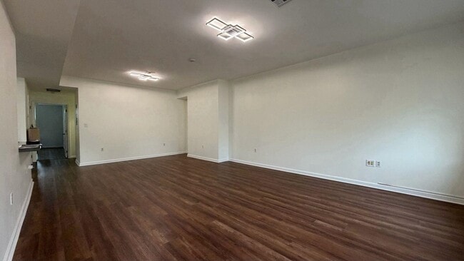 Photo - 225 Halladay St Unit 2