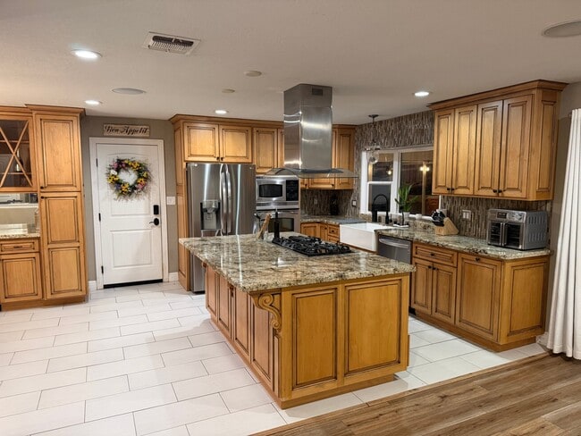 Photo - 12065 Hobday Rd