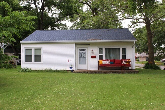 Photo - Home w/Yard & Garage