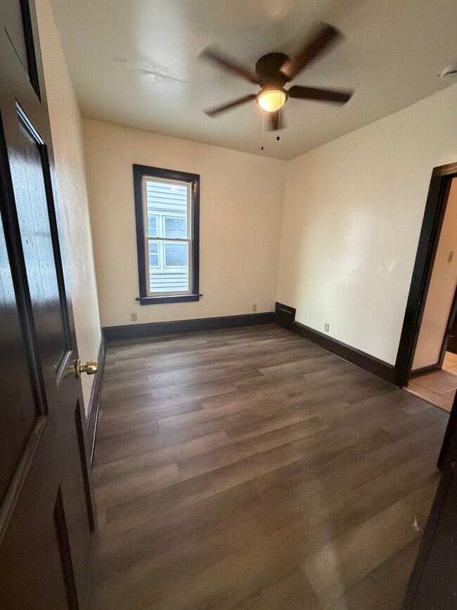 Photo - 3118 N 21st St Unit Upper