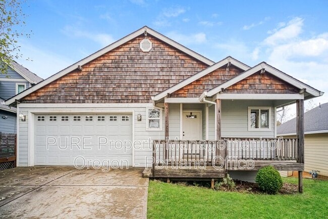 Building Photo - 18624 Van Fleet Ave