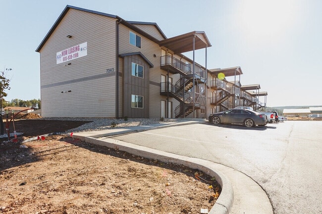 Photo - Summerset Village