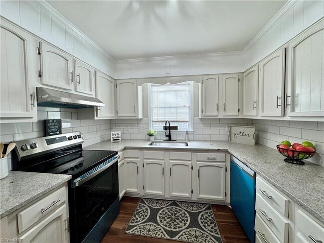 Photo - 5115 Lawndale Dr