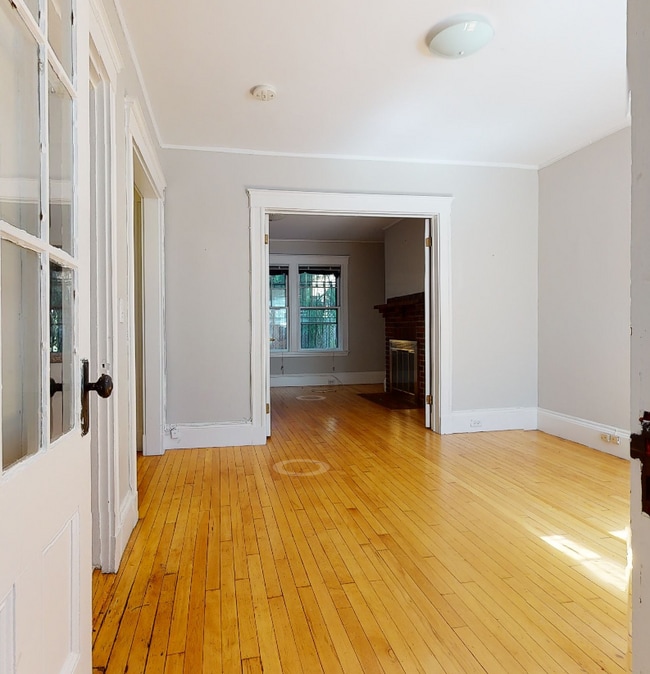 Photo - 11 Story St Unit 3