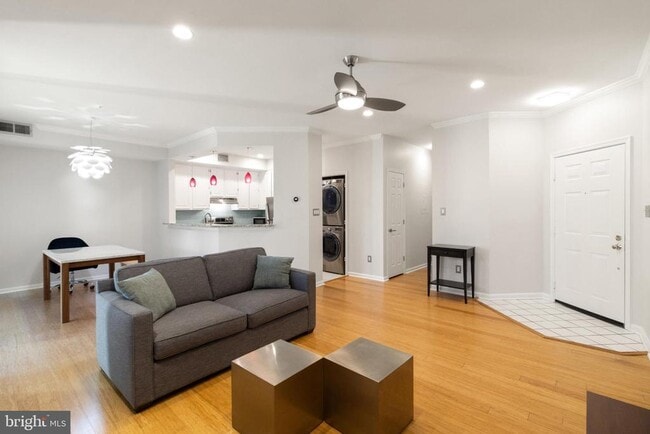 Photo - 6944 Ellingham Cir Unit A