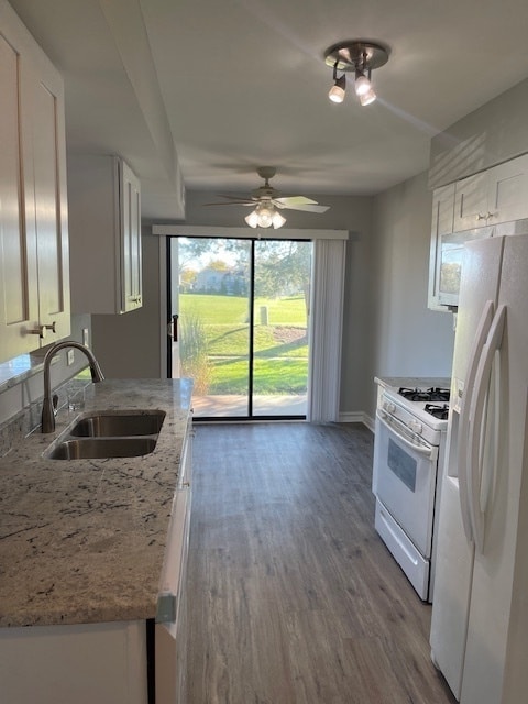 Photo - 933 Monroe Ct