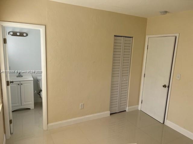 Photo - 1992 NE 172nd St Unit 2