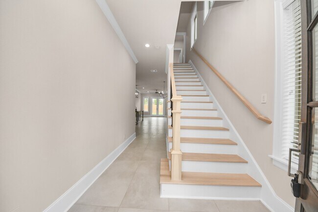 Photo - 6320 Milwee St