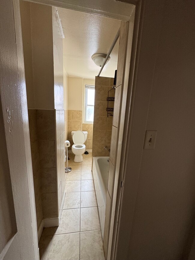 Photo - 4313 Kish Way Unit Apartment 2