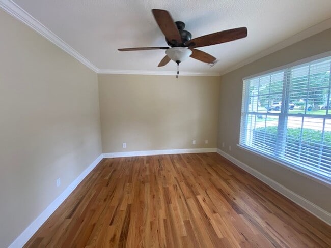 Photo - Updated 3 bed 2 bath house