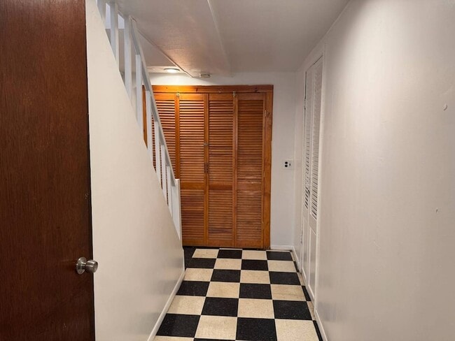 Photo - 914 Pierce Ave Unit B
